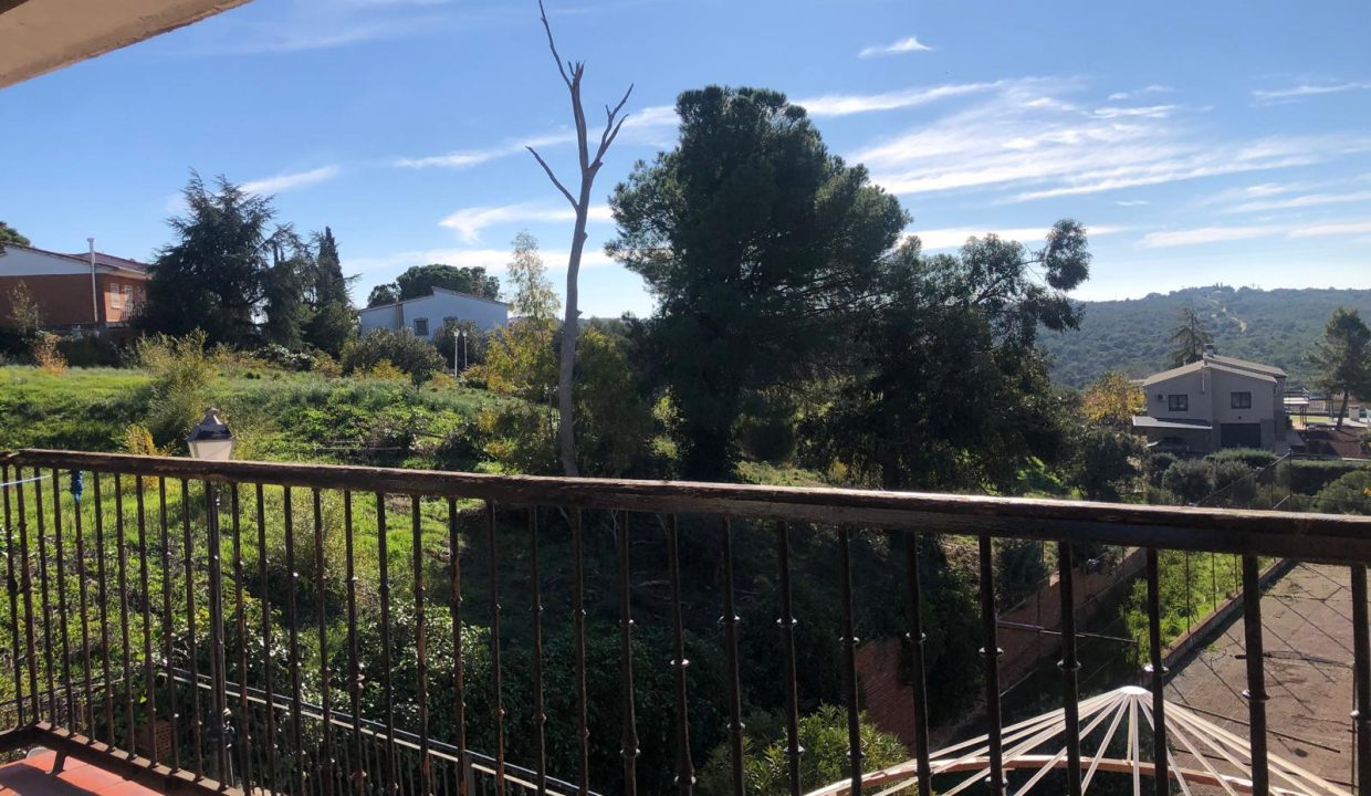 WhatsApp Image 2024-12-05 at 13.34.38 (4)