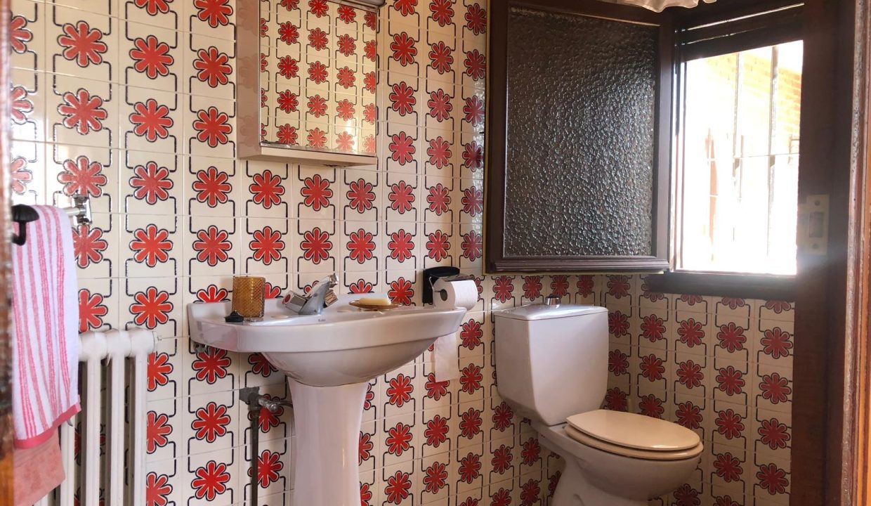 WhatsApp Image 2024-12-05 at 13.34.47 (1)